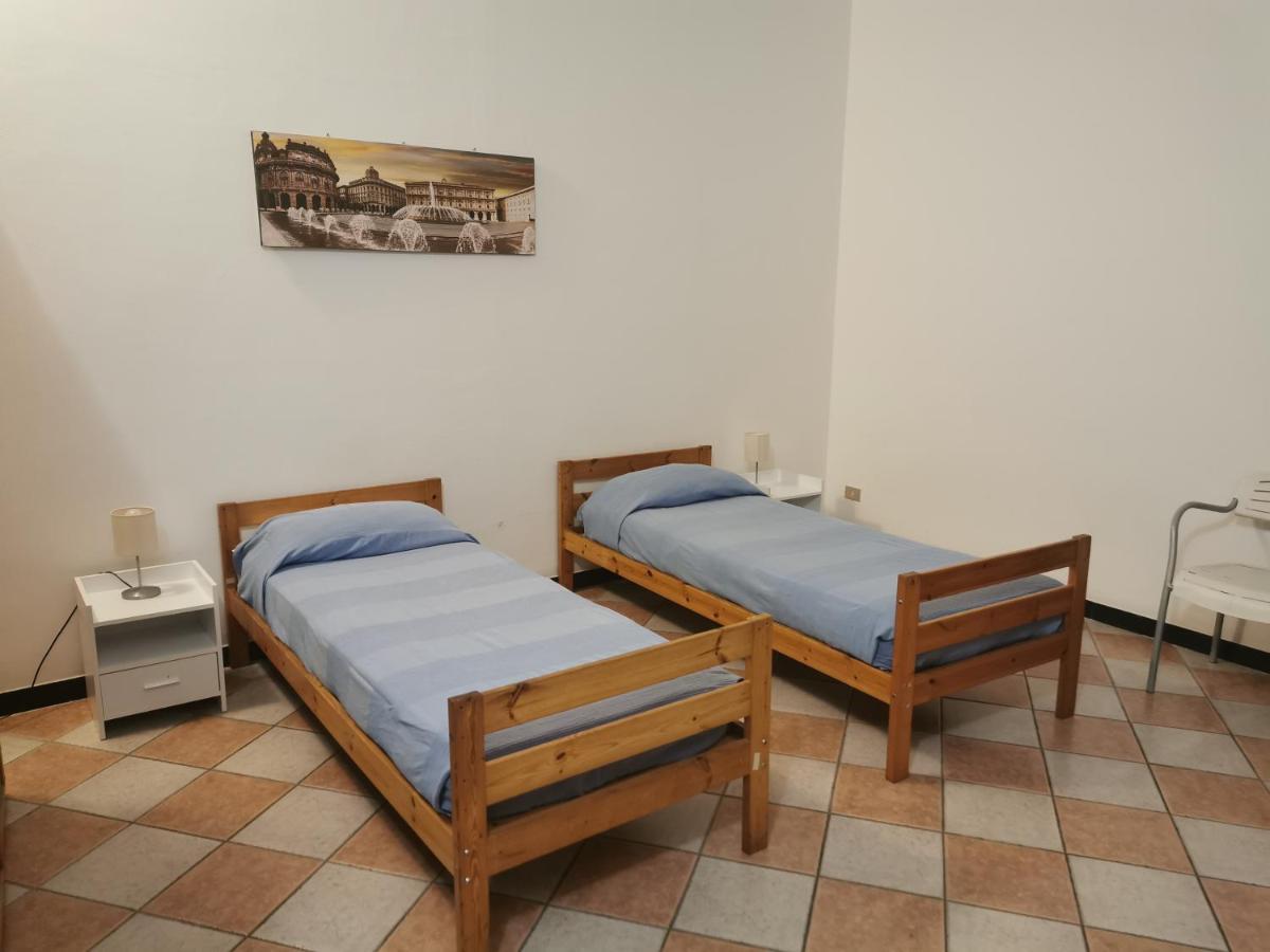 Residence La Lanterna Генуя Экстерьер фото