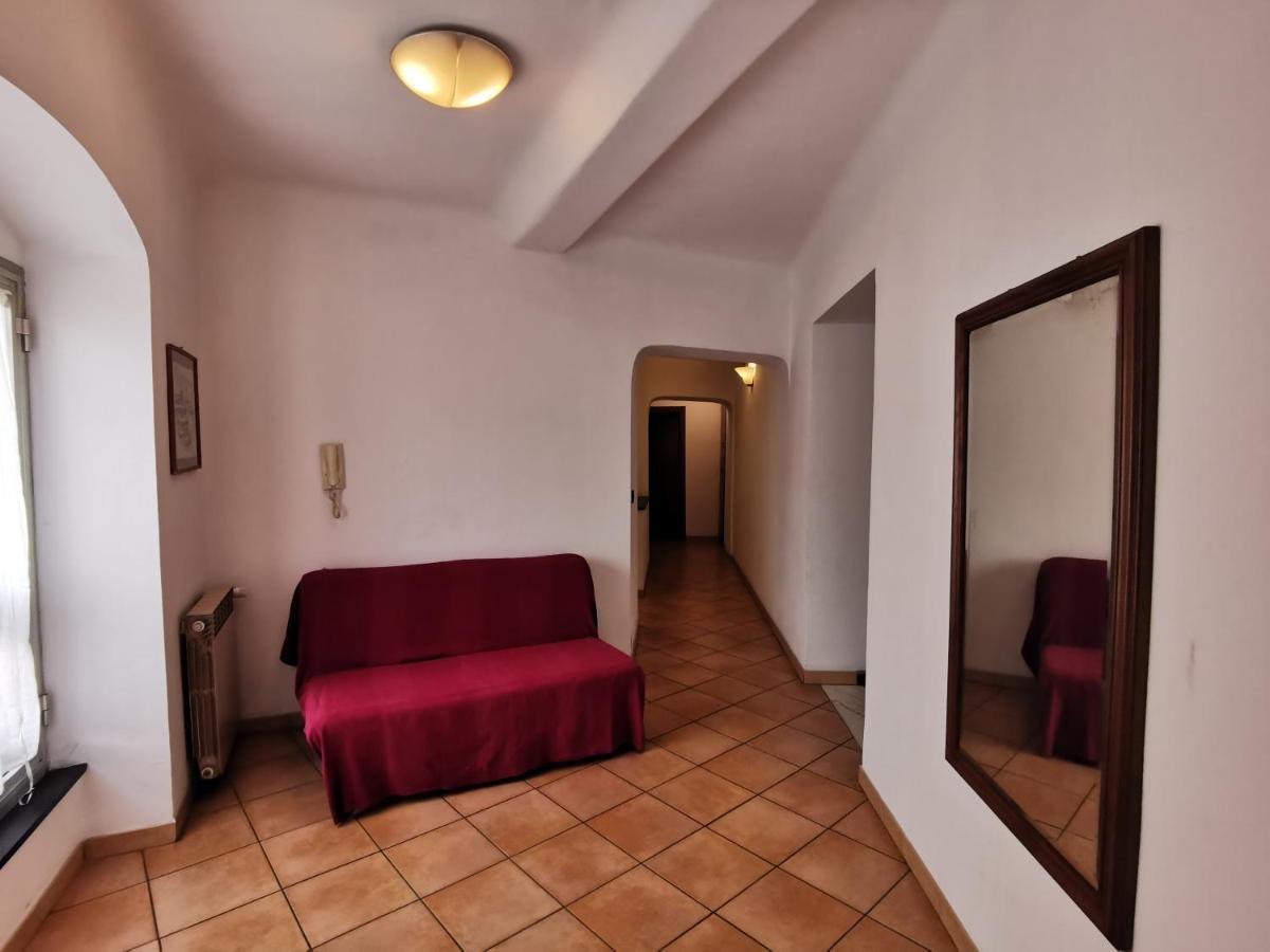 Residence La Lanterna Генуя Экстерьер фото