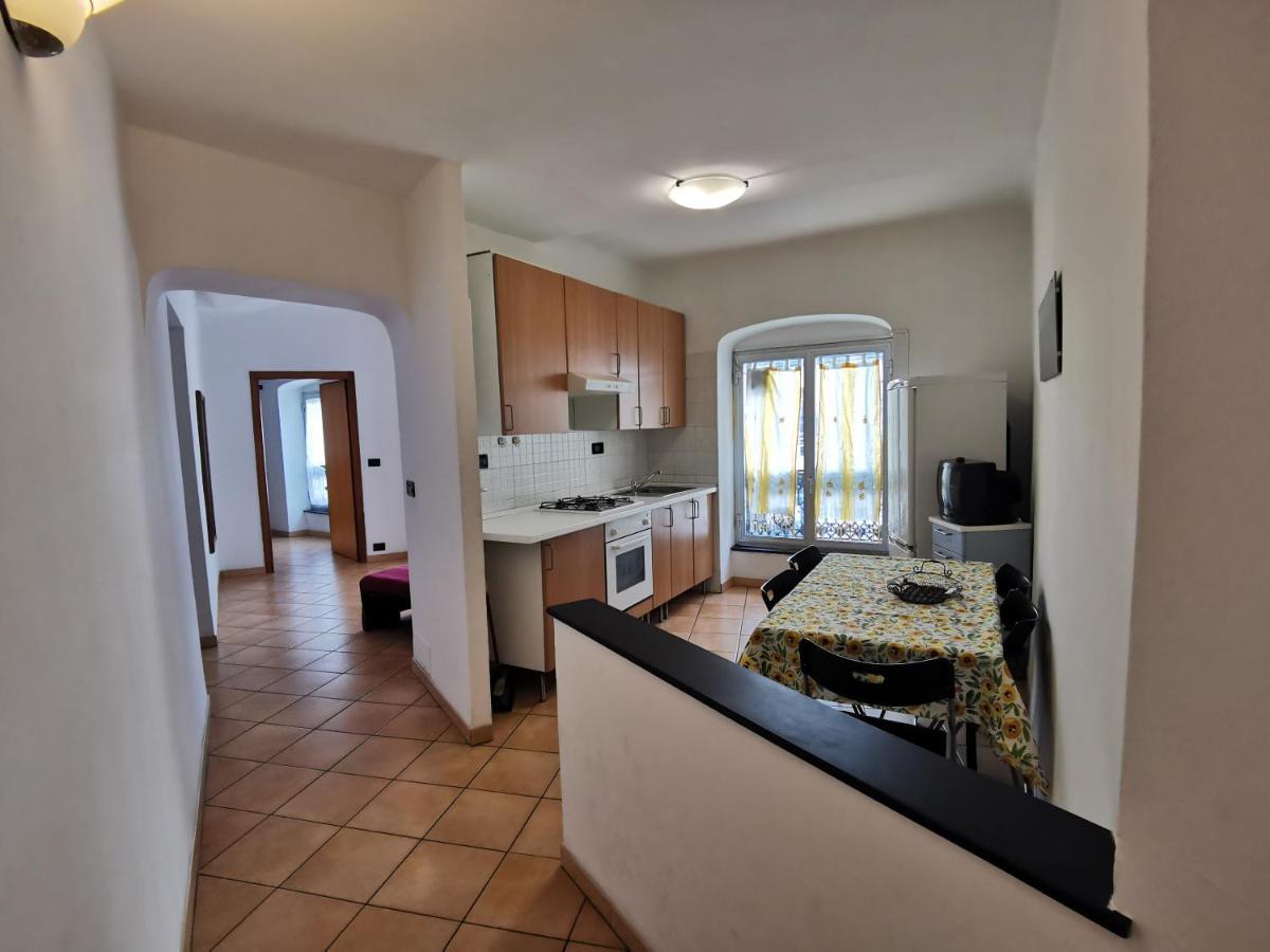 Residence La Lanterna Генуя Экстерьер фото