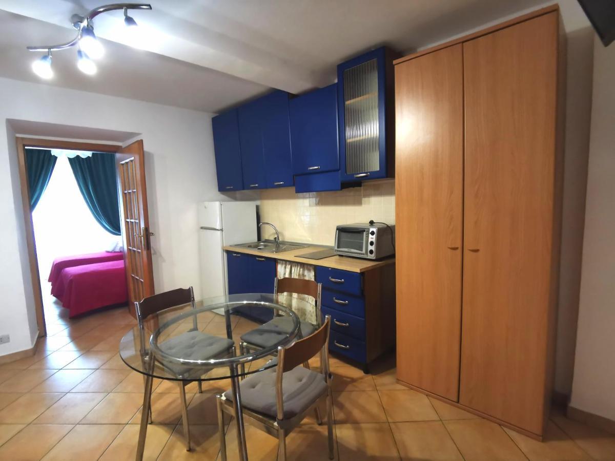 Residence La Lanterna Генуя Экстерьер фото