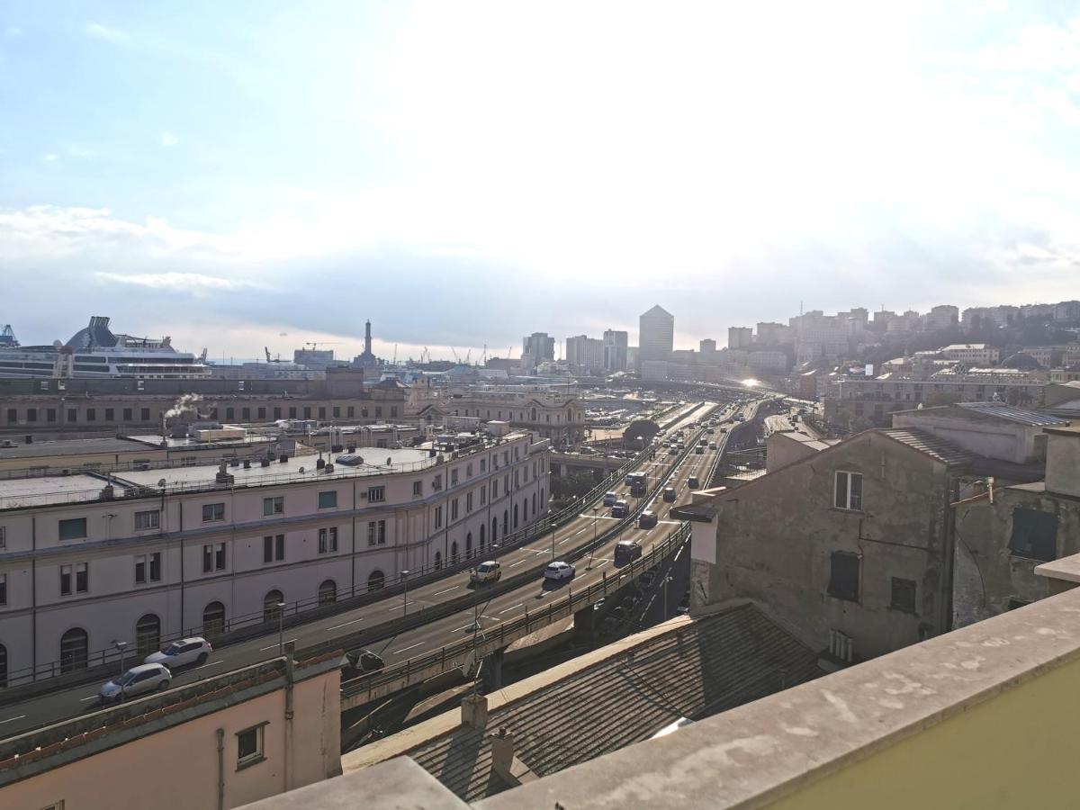 Residence La Lanterna Генуя Экстерьер фото