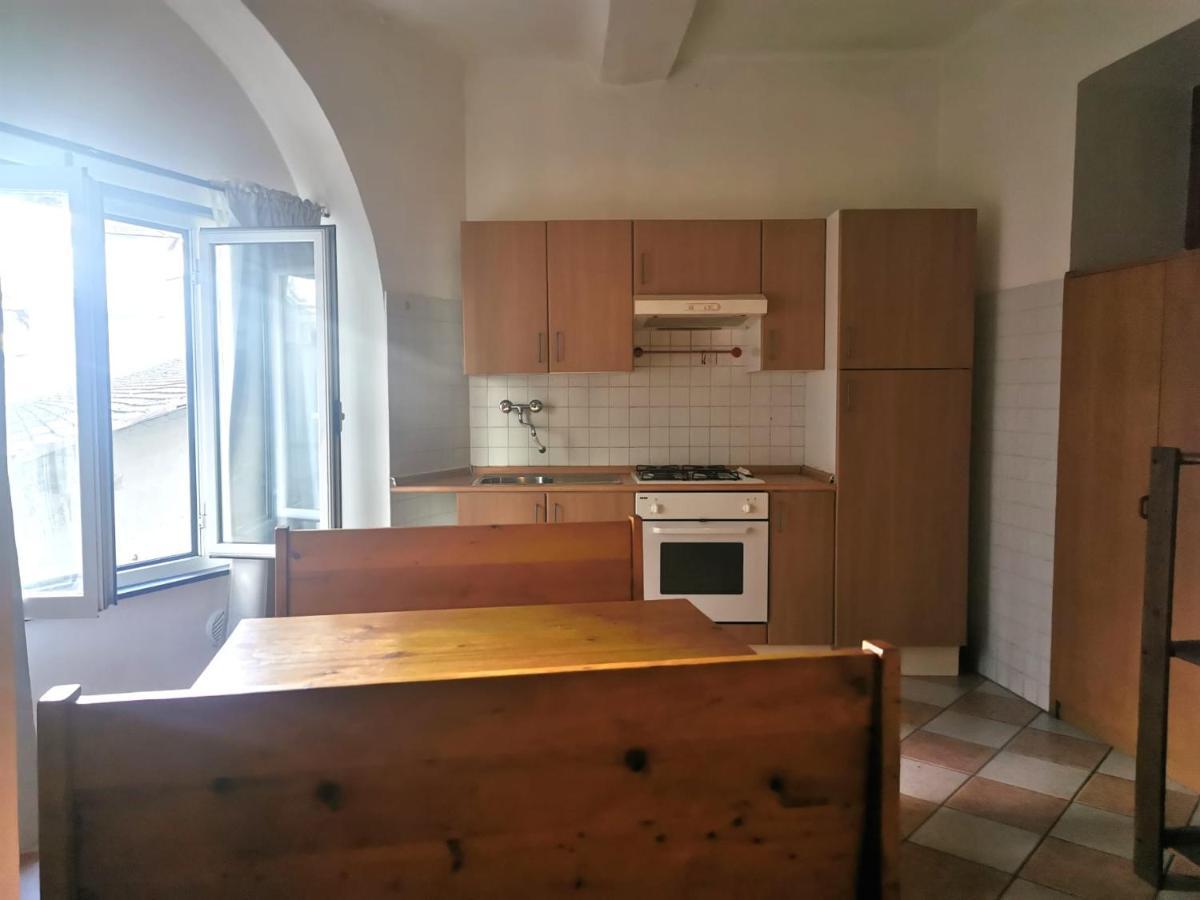 Residence La Lanterna Генуя Экстерьер фото